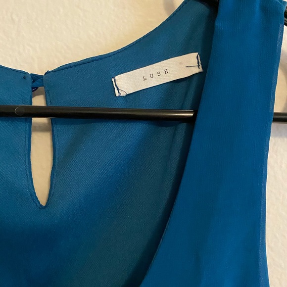 🍀 Lush Dress - Picture 2 of 4